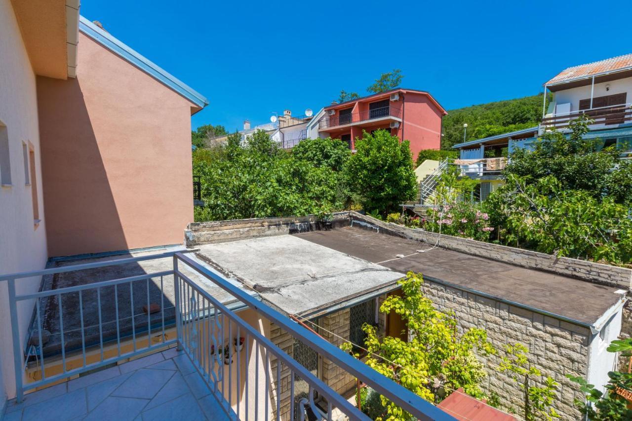 Apartments Matilda Dramalj Exterior photo